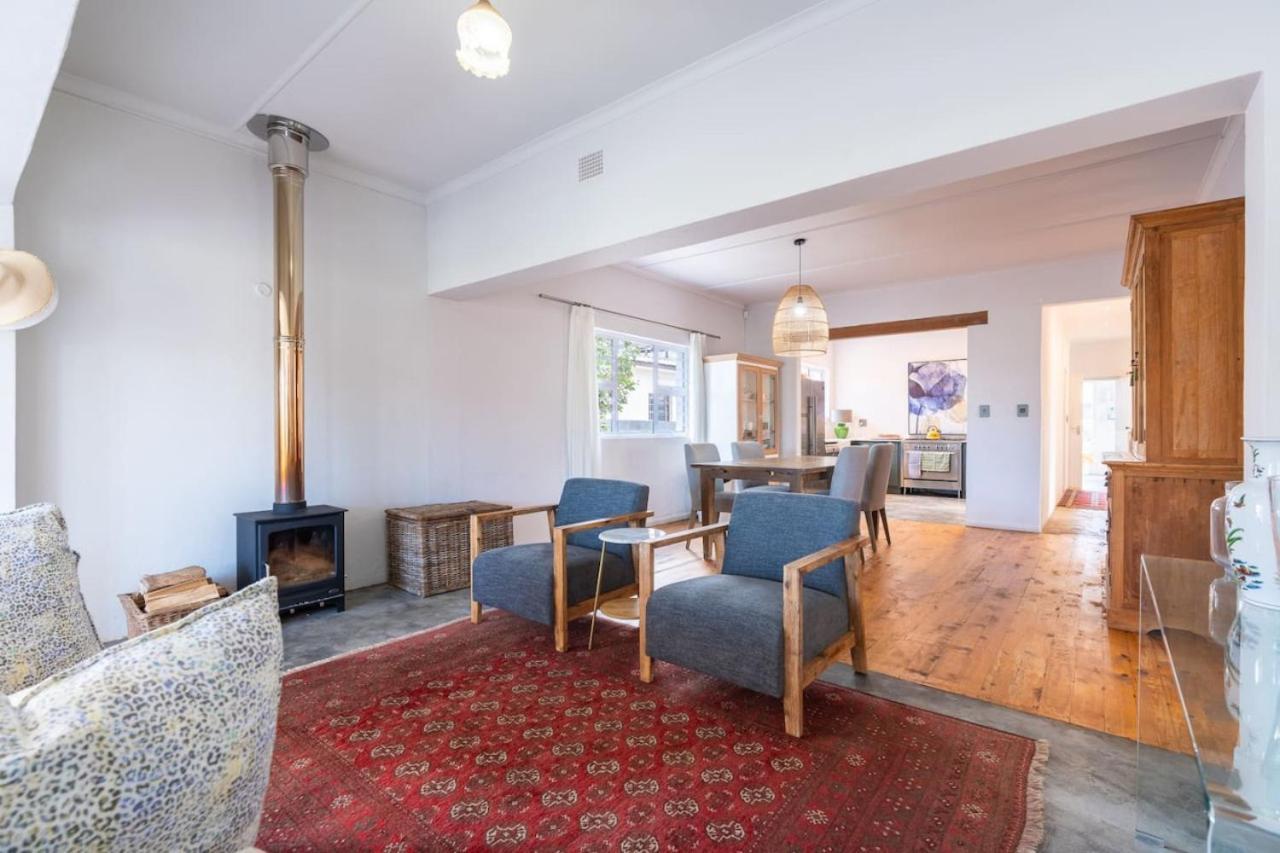Coastal Elegant 4 Bedroom Ferienhaus Hermanus